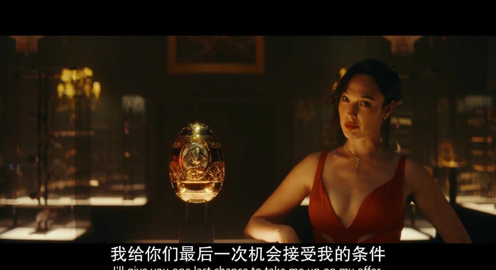 红色通缉令.2021.1080P.英语.中英字.mp4_20211112_175450.208.jpg