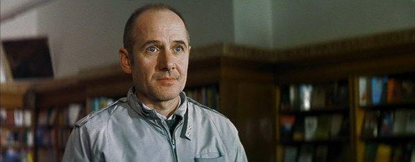 The Lives of Others.mkv_20211221_152351.953.jpg
