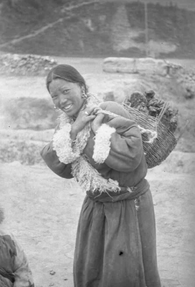 哈里森.福尔曼的中国摄影集.Harrison Forman Collection-Tibet.BY Harrison Forman.1932-193.jpg