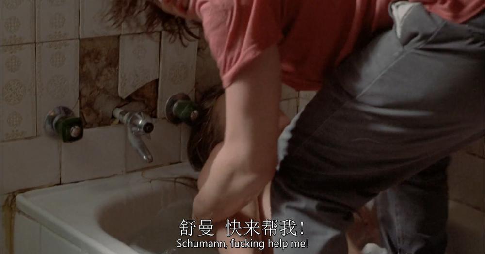 Candy.2006.1080p.BluRay.x264.mkv_20211228_165838.687.jpg