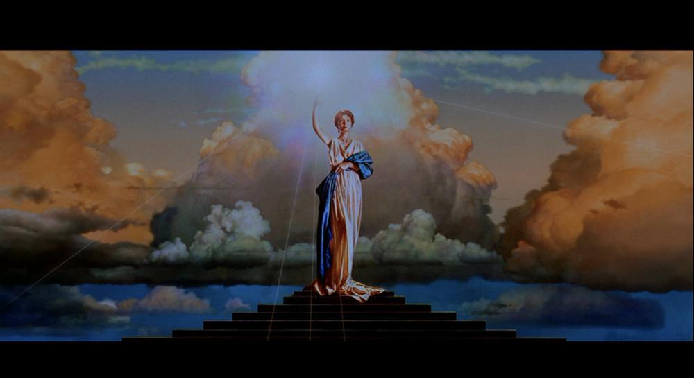 第五元素.The.Fifth.Element.1997.2160p.BluRay.x265.10bit.SDR.DTS-HD.MA.TrueHD.7.1.mkv_2.jpg