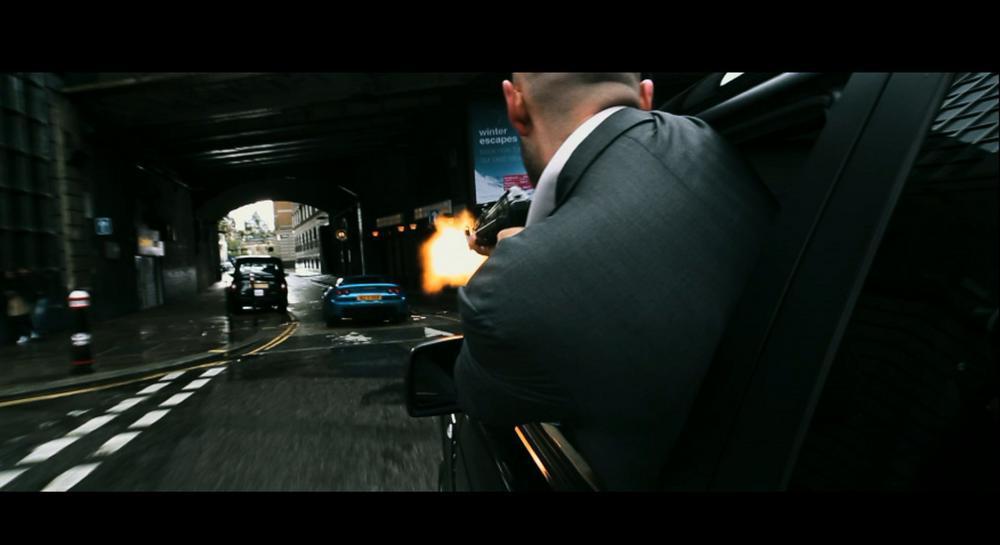 赤焰战场2.RED.2.2013.2160p.BluRay.x265.10bit.SDR.DTS-HD.MA.TrueHD.7.1.mkv_20220305_110.jpg