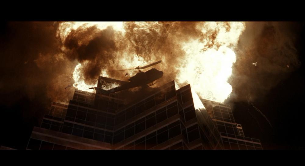 虎胆龙威1.Die.Hard.1988.BluRay.1080p.AVC.DTS-HD.MA.7.1 .mkv_20220312_180041.717.jpg