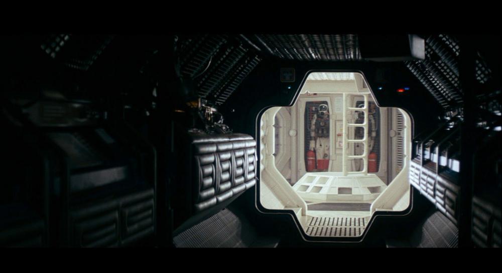 异形1.Alien.1979.DC.2in1.BluRay.1080p.AVC.DTS-HD.MA.5.1.mkv_20220316_110127.916.jpg