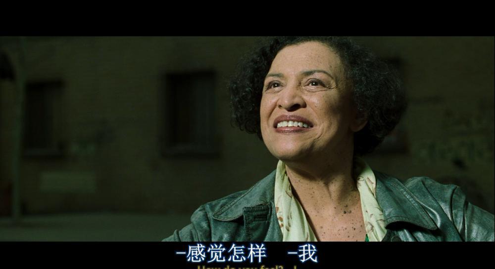 黑客帝国2：重装上阵.The.Matrix.Reloaded.2003.2160p.BluRay.x265.10bit.SDR.DTS-HD.MA.Tru.jpg
