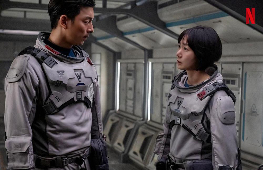 寂静之海.全8集.2021.1080P-10.9GBGB-1.jpg