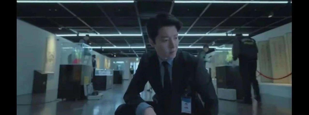 韩国剧 .....Leverage：偷天任务：诈欺操作团.2019.-1.jpg