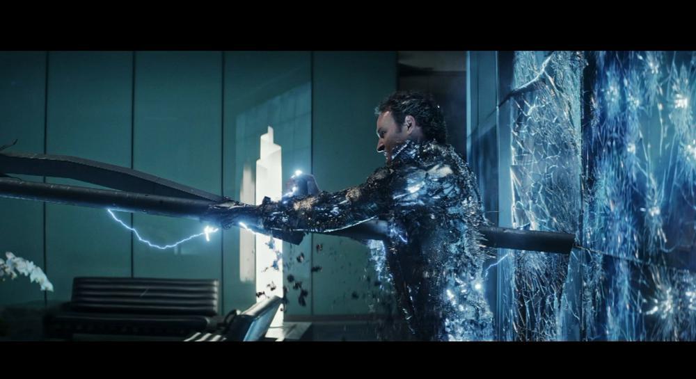 终结者5：终结者创世纪.Terminator.Genisys.2015.2160p.BluRay.x265.10bit.SDR.DTS-HD.MA.Tr.jpg