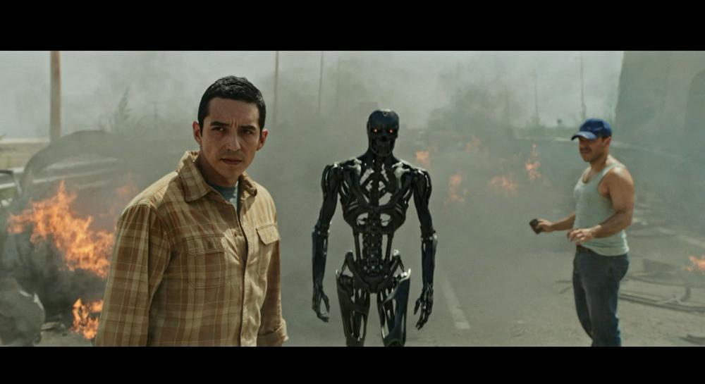 终结者6：终结者：黑暗命运.Terminator.Dark.Fate.2019.2160p.BluRay.x264.8bit.SDR.DTS-HD..jpg