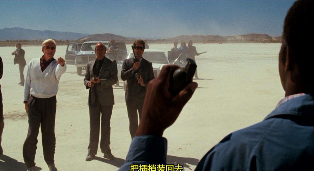 致命武器.Lethal.Weapon.1987.1080p.BluRay.VC-1.DTS-HD.MA.5.1-FGT.mkv_20220501_211821.94.jpg