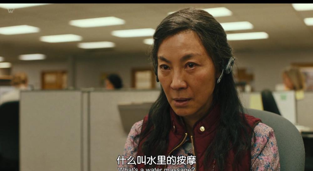 瞬息全宇宙.2022.1080P.英语.中英字.mp4_20220518_122156.361.jpg