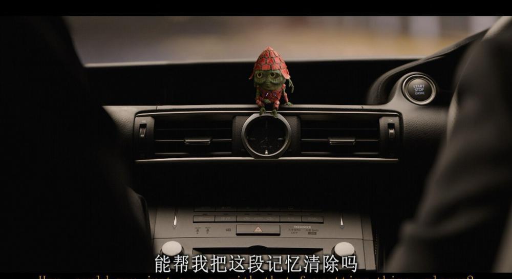 黑衣人：全球通缉.Men.in.Black.International.2019.2160p.BluRay.x265.8bit.SDR.DTS-HD.MA..jpg