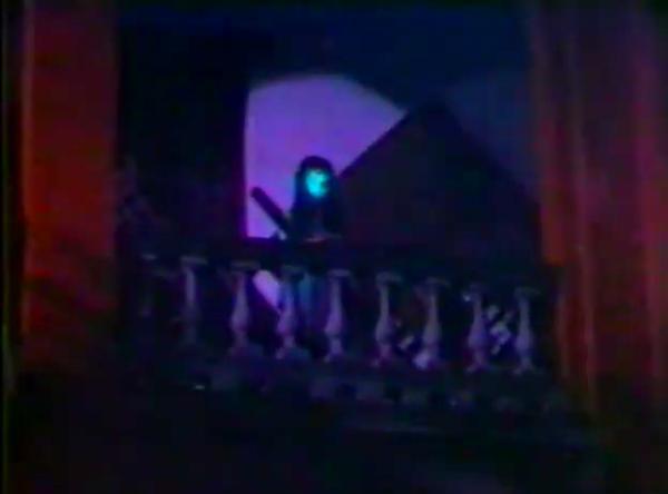 残灯幽灵三更天 Can Deng You Hun 1976  姚凤磐绝版鬼片之3_1655435688816.png
