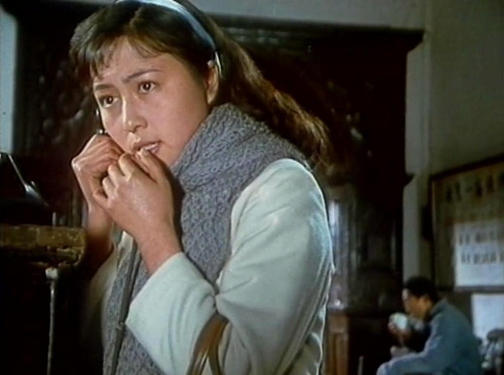 开枪为他送行（1982）.mkv_20220618_095753.217.jpg