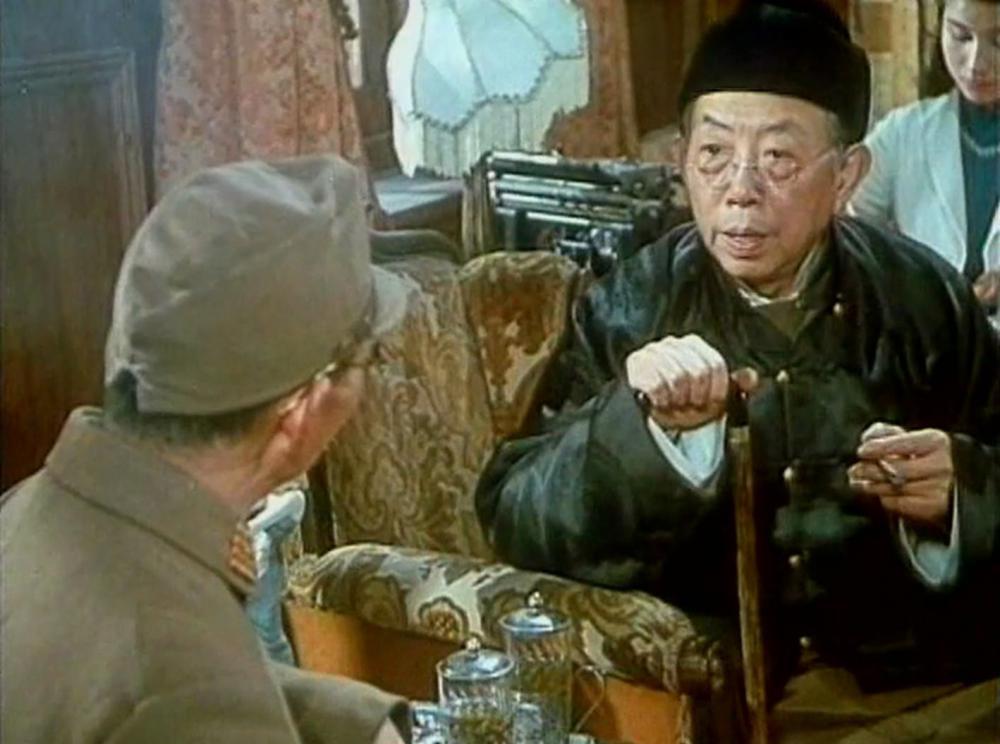开枪为他送行（1982）.mkv_20220618_100204.807.jpg