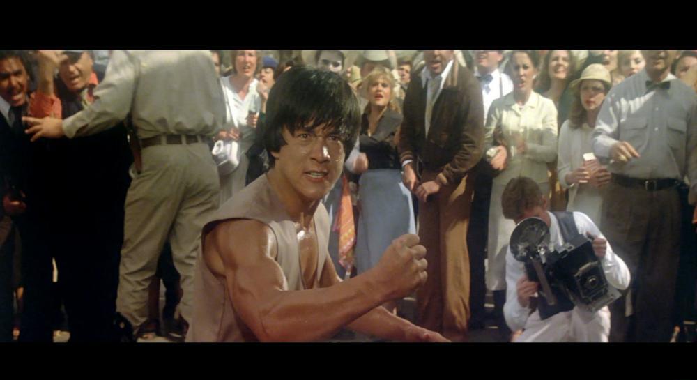 杀手壕.Battle.Creek.Brawl.1980.1080p.GBR.Blu-ray.HEVC.Main10.DTS-HD.MA.5.1.mkv_2022080.jpg
