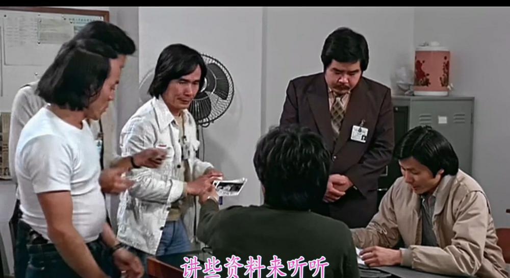 金手指.The.Informer.1980.SB.1080P.HEVC.Main10.DD2.0.mkv_20220804_101845.471.jpg