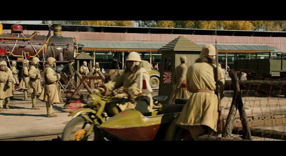铁道飞虎.Railroad.Tigers.2016.CHINESE.1080p.BluRay.HEVC.Main10.DTS-HD.MA.5.1-FGT.mkv_2.jpg
