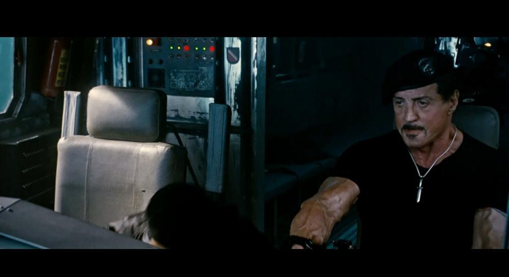 敢死队2.Expendables 2 2012 Blu-Ray 1080p HEVC.Main10. DTS-HDMA7.1-DIY.mkv_20221010_161.jpg