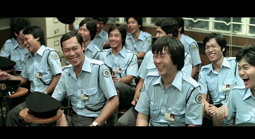 摩登保镖.Security.Unlimited.1981.HKG.Blu-ray.1080p.HEVC.Main10.DTS-HD.MA7.1-DIY.mkv_20.jpg